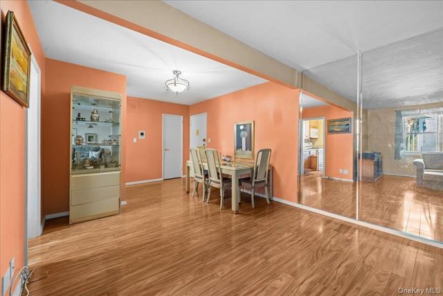 525 W 236th Street 3J, Bronx, NY 10463