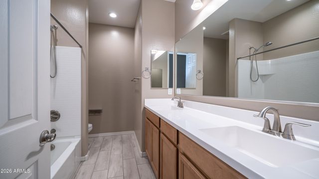 19673 W MONTECITO Avenue, Litchfield Park, AZ 85340