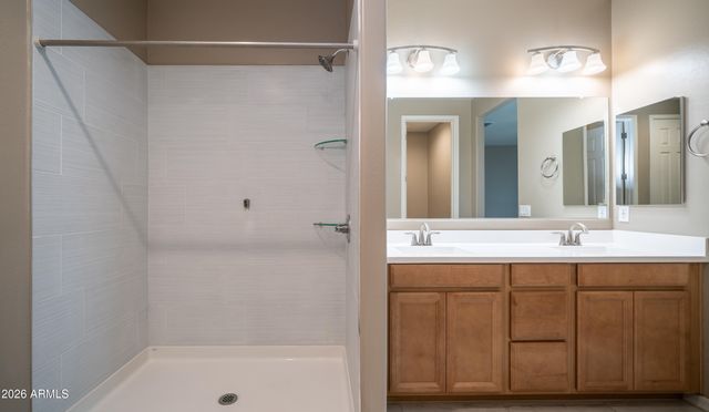 19673 W MONTECITO Avenue, Litchfield Park, AZ 85340