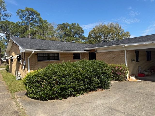 1707 Forrest Street, Mobile, AL 36605