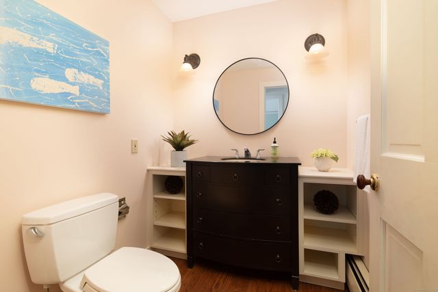 16 Westmount Road, Salisbury, CT 06068