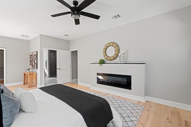 209 Kipahulu DR, Bastrop, TX 78602