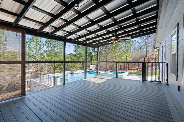 209 Kipahulu DR, Bastrop, TX 78602