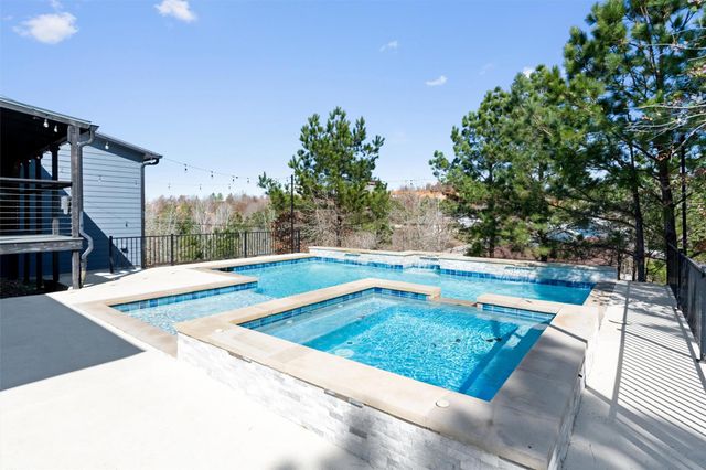 209 Kipahulu DR, Bastrop, TX 78602