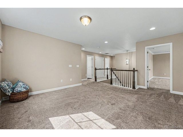 964 White Leaf Cir, Castle Rock, CO 80108