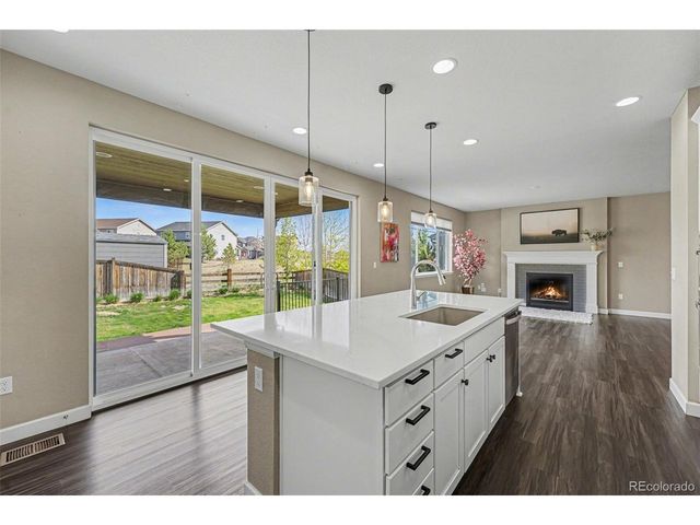 964 White Leaf Cir, Castle Rock, CO 80108
