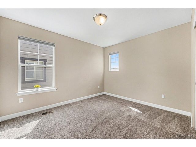 964 White Leaf Cir, Castle Rock, CO 80108