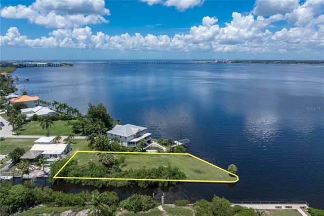 302 KLISPIE DRIVE, Punta Gorda, FL 33950