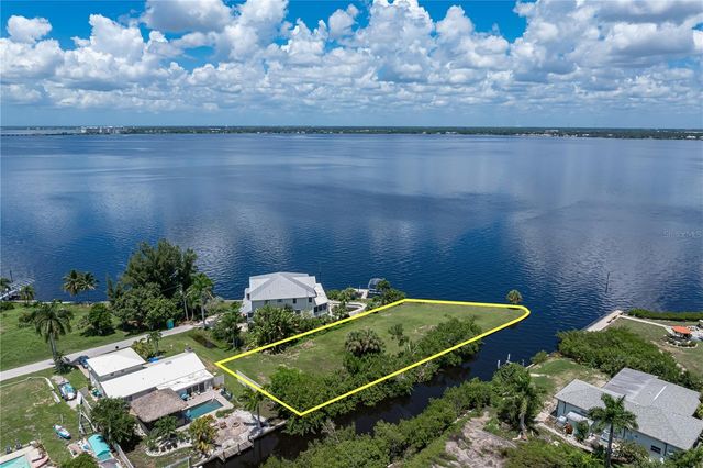302 KLISPIE DRIVE, Punta Gorda, FL 33950