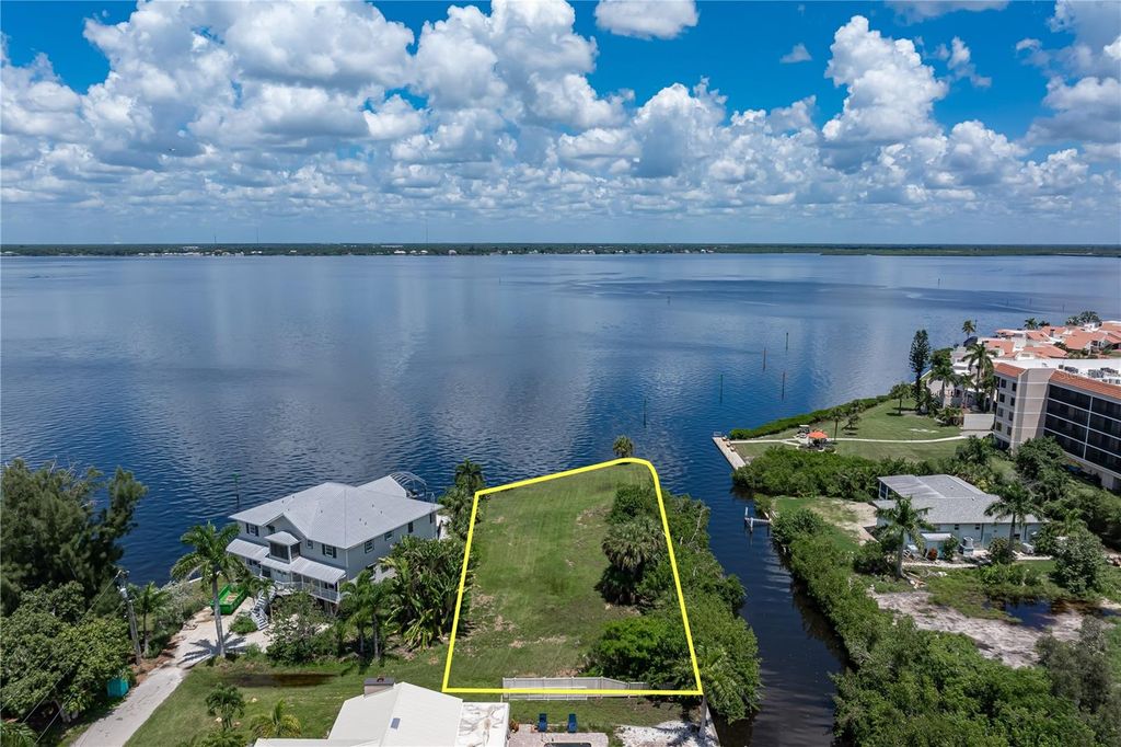 302 KLISPIE DRIVE, Punta Gorda, FL 33950