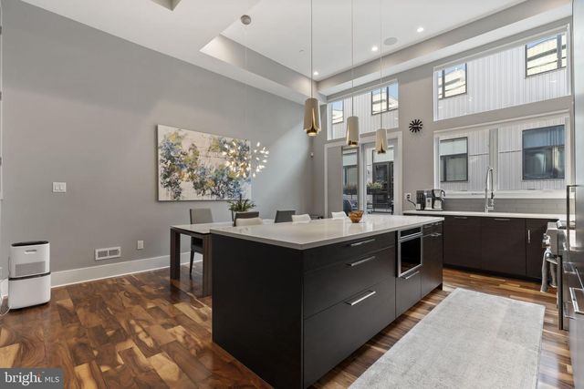 819 N ORKNEY ST, Philadelphia, PA 19123