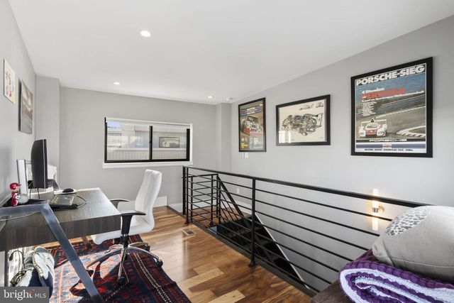 819 N ORKNEY ST, Philadelphia, PA 19123