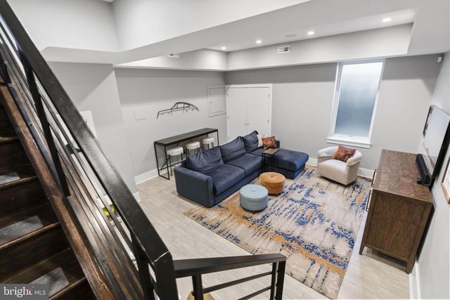 819 N ORKNEY ST, Philadelphia, PA 19123