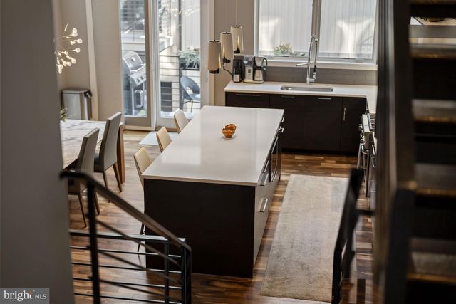 819 N ORKNEY ST, Philadelphia, PA 19123