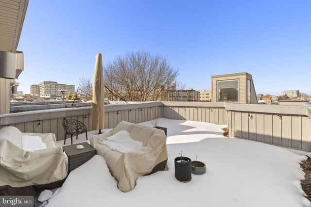 819 N ORKNEY ST, Philadelphia, PA 19123