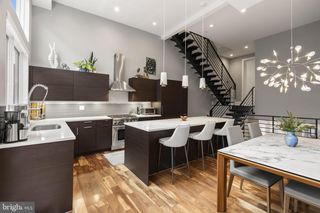 819 N ORKNEY ST, Philadelphia, PA 19123