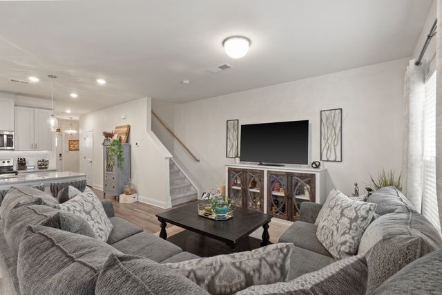 1746 Tahoma Dr, Lebanon, TN 37087