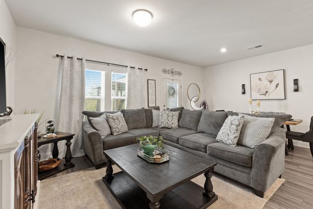 1746 Tahoma Dr, Lebanon, TN 37087