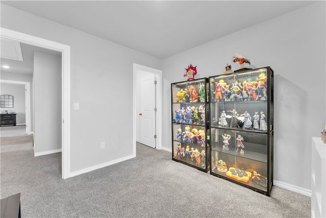 613 W Cattleman Court, Siloam Springs, AR 72761