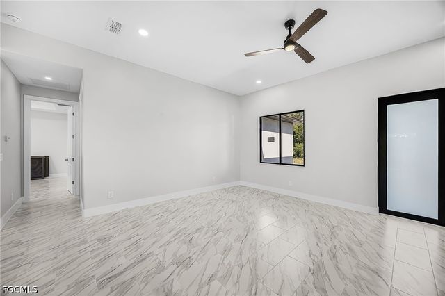 3813 1st ST SW, Lehigh Acres, FL 33976