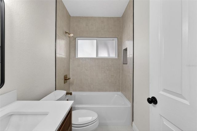 5608 OSPREY PARK PLACE, Lithia, FL 33547