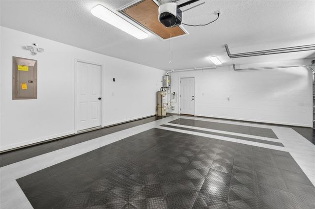 5608 OSPREY PARK PLACE, Lithia, FL 33547