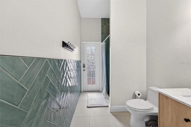 5608 OSPREY PARK PLACE, Lithia, FL 33547