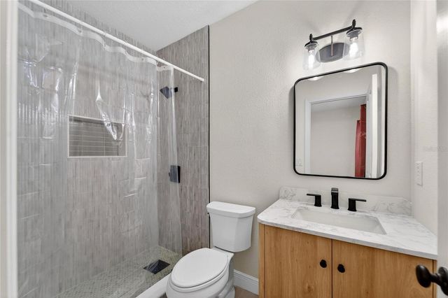 5608 OSPREY PARK PLACE, Lithia, FL 33547