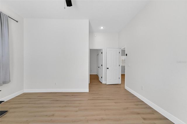 5608 OSPREY PARK PLACE, Lithia, FL 33547