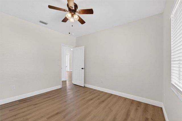 5608 OSPREY PARK PLACE, Lithia, FL 33547