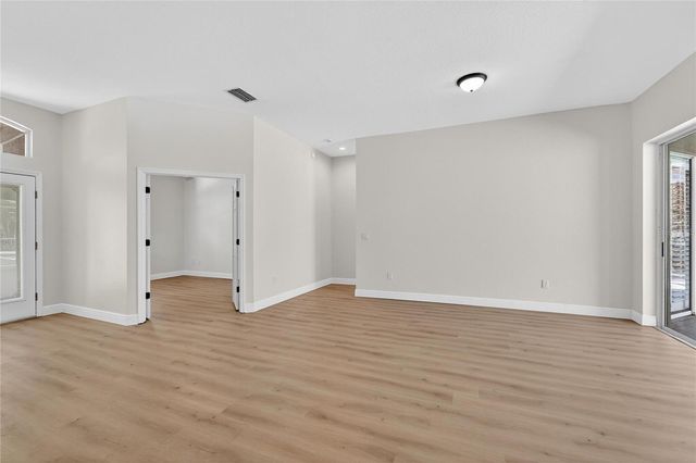 5608 OSPREY PARK PLACE, Lithia, FL 33547