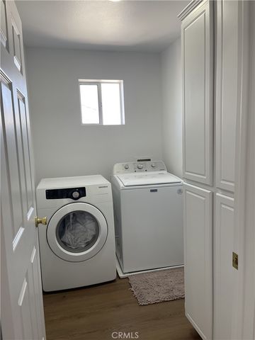 12236 Via Santa Lucia, Sylmar, CA 91342