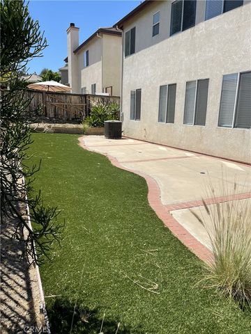 12236 Via Santa Lucia, Sylmar, CA 91342