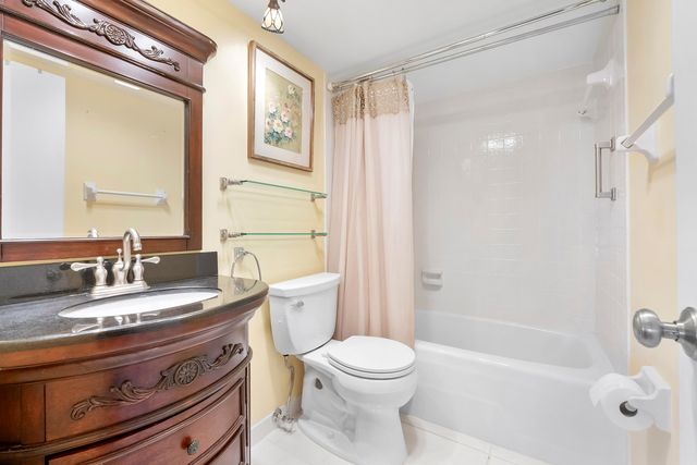 3310 S Ocean Boulevard 528-d, Highland Beach, FL 33487