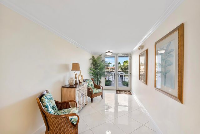 3310 S Ocean Boulevard 528-d, Highland Beach, FL 33487
