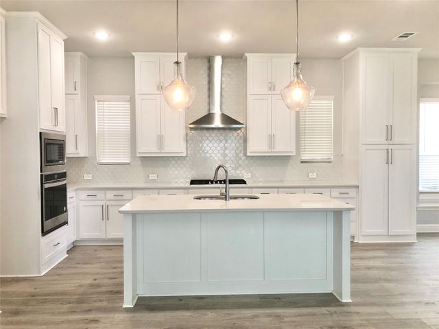 12978 Wimbledon Way, Farmers Branch, TX 75234