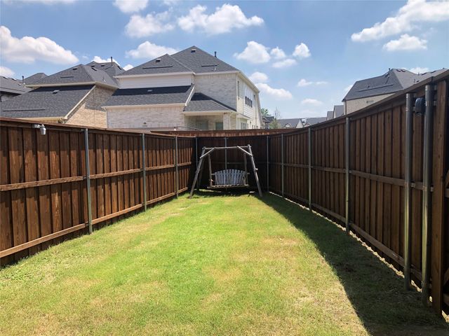 12978 Wimbledon Way, Farmers Branch, TX 75234