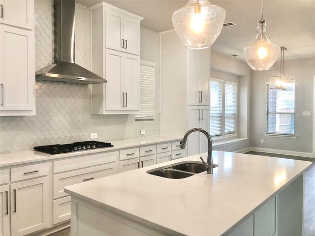 12978 Wimbledon Way, Farmers Branch, TX 75234
