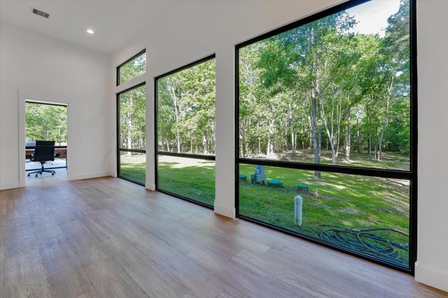 11571 Robin Lane, Conroe, TX 77303