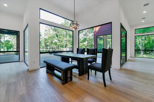 11571 Robin Lane, Conroe, TX 77303