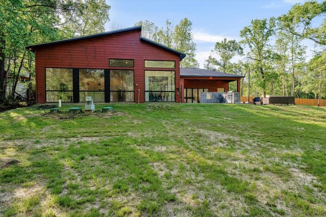 11571 Robin Lane, Conroe, TX 77303