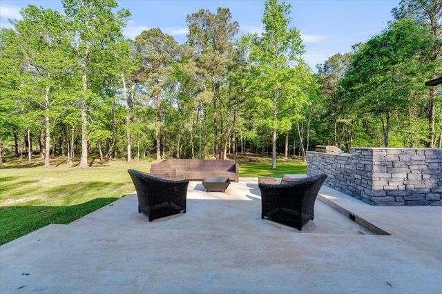 11571 Robin Lane, Conroe, TX 77303