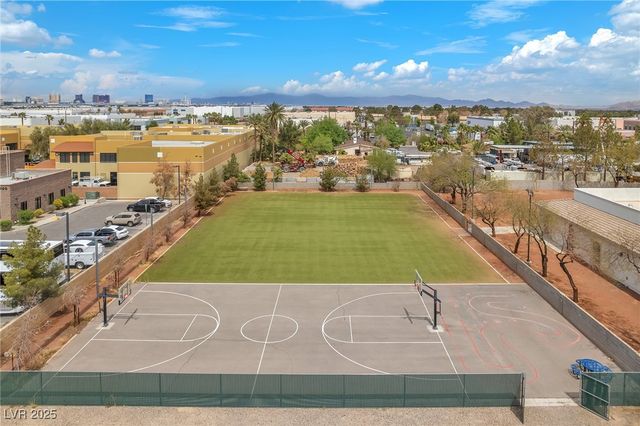 2130 East Maule Avenue, Las Vegas, NV 89119