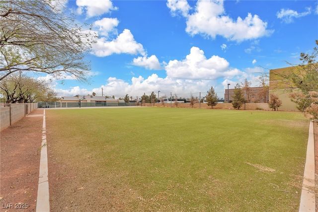 2130 East Maule Avenue, Las Vegas, NV 89119