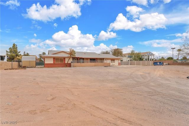 2130 East Maule Avenue, Las Vegas, NV 89119