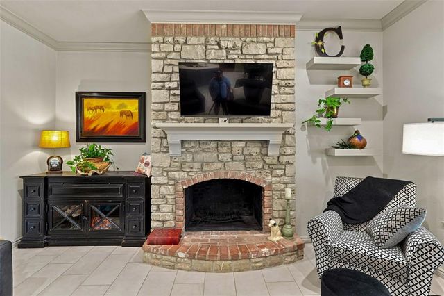 432 Hollowdale, Edmond, OK 73003