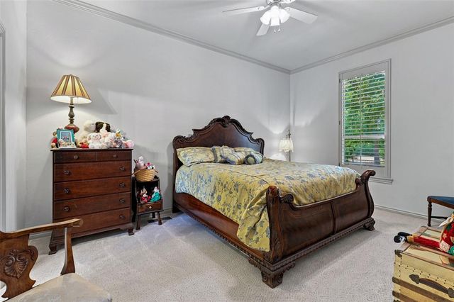 432 Hollowdale, Edmond, OK 73003