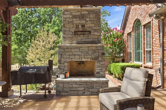 432 Hollowdale, Edmond, OK 73003