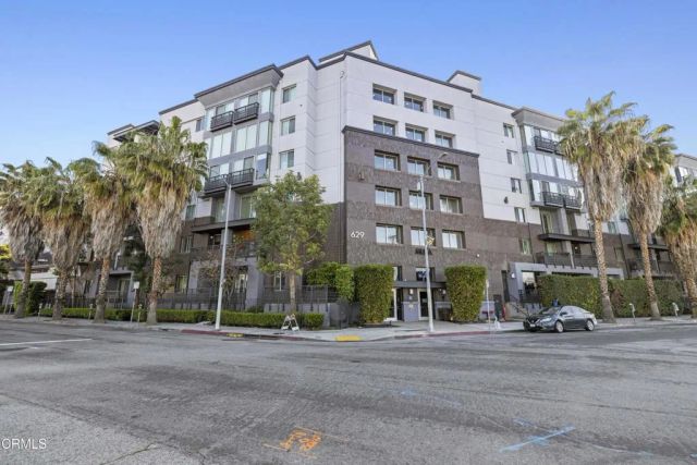 629 Traction Avenue 611, Los Angeles, CA 90013