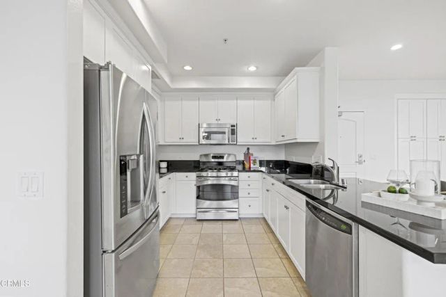 629 Traction Avenue 611, Los Angeles, CA 90013